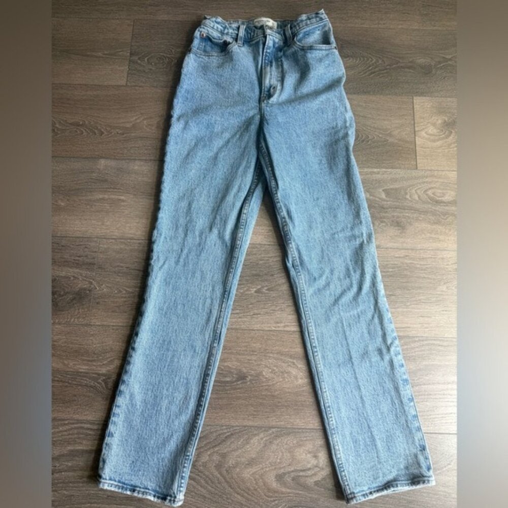 Abercrombie & Fitch High-Rise Light Blue Women's Jeans